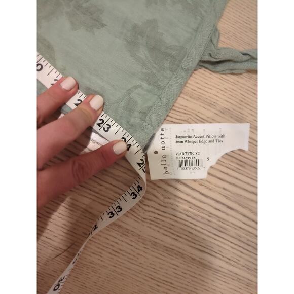 Bella Notte MARQUERITE Accent Pillow Linen‎ Whisper Edge & Ties, Eucalyptus NEW - Picture 5 of 5